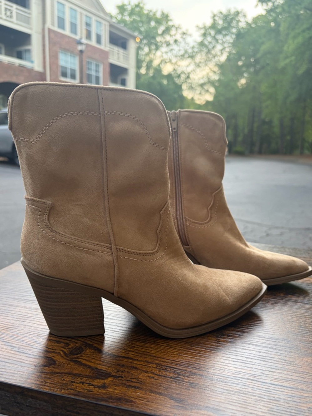 Universal Thread Tan Suede Western-Style Block Heel Ankle Boots